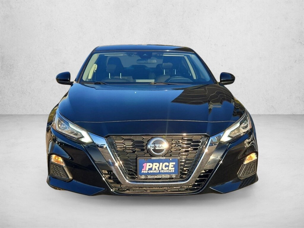 Used 2022 Nissan Altima 2.5 SV Sedan