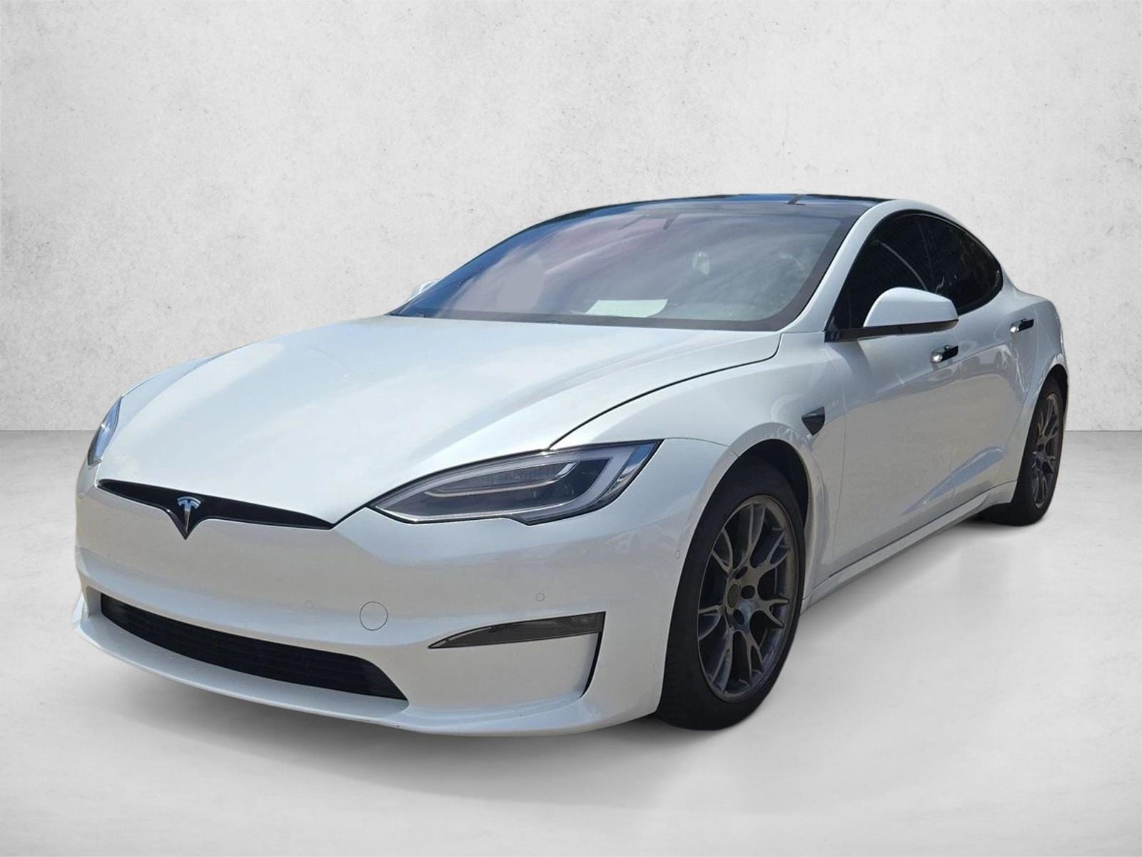 2021 Tesla Model S Plaid's photo