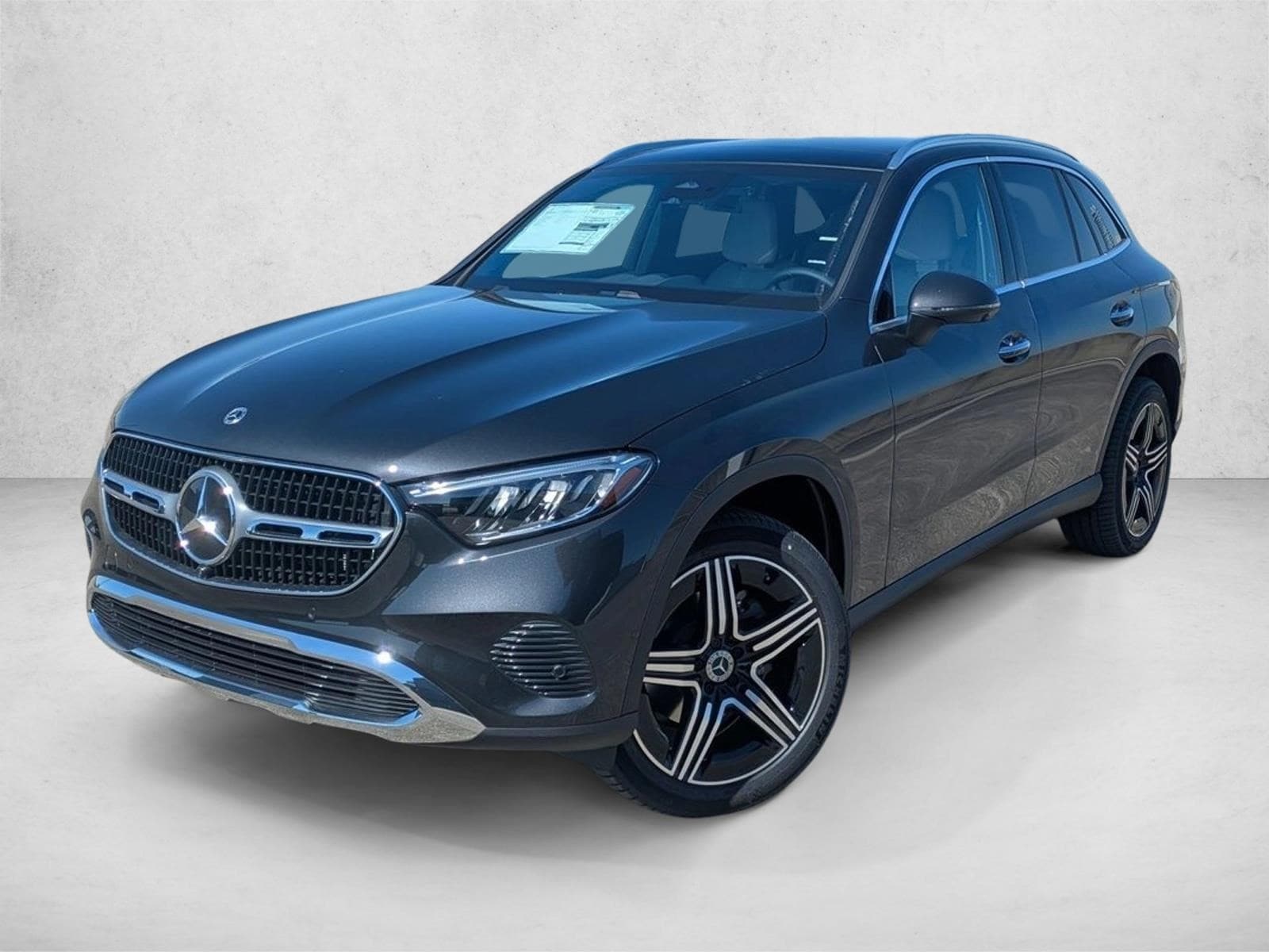 2026 Mercedes-Benz GLC Base's photo