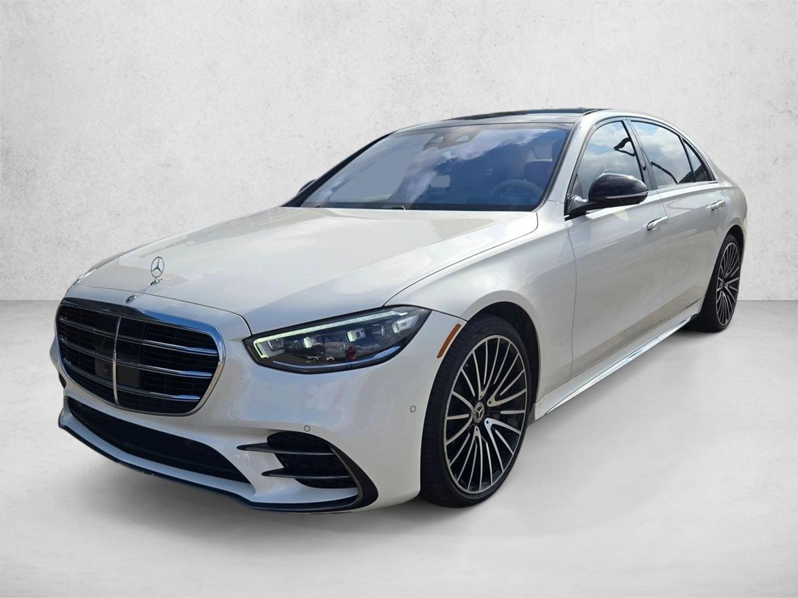2023 Mercedes-Benz S-Class S 580 4MATIC's photo