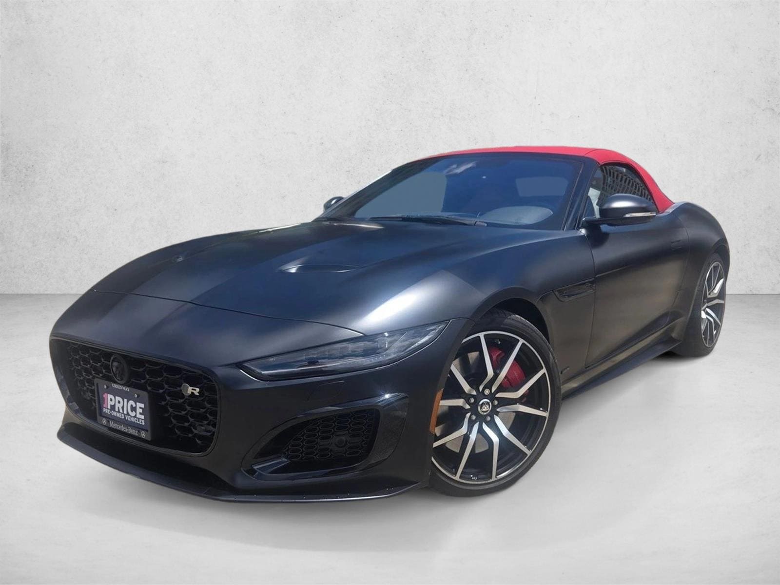 2024 Jaguar F-TYPE R75 Convertible's photo