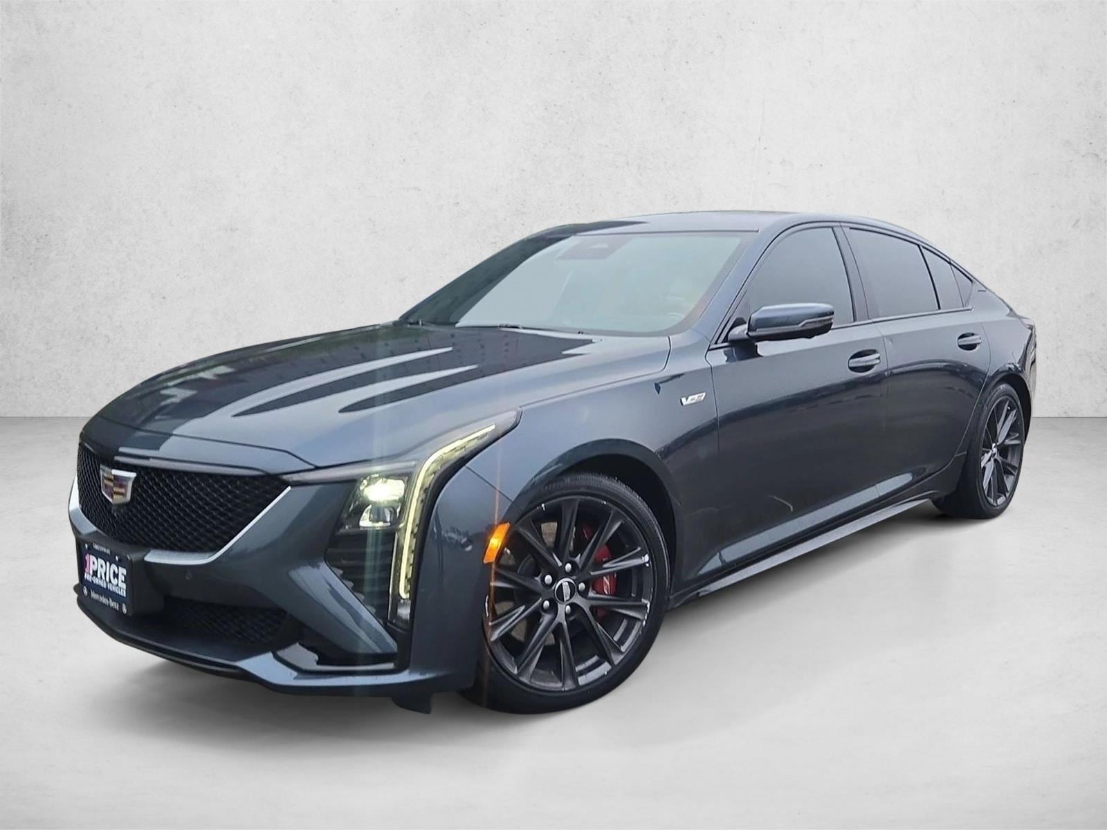 2025 Cadillac CT5 V-Series's photo