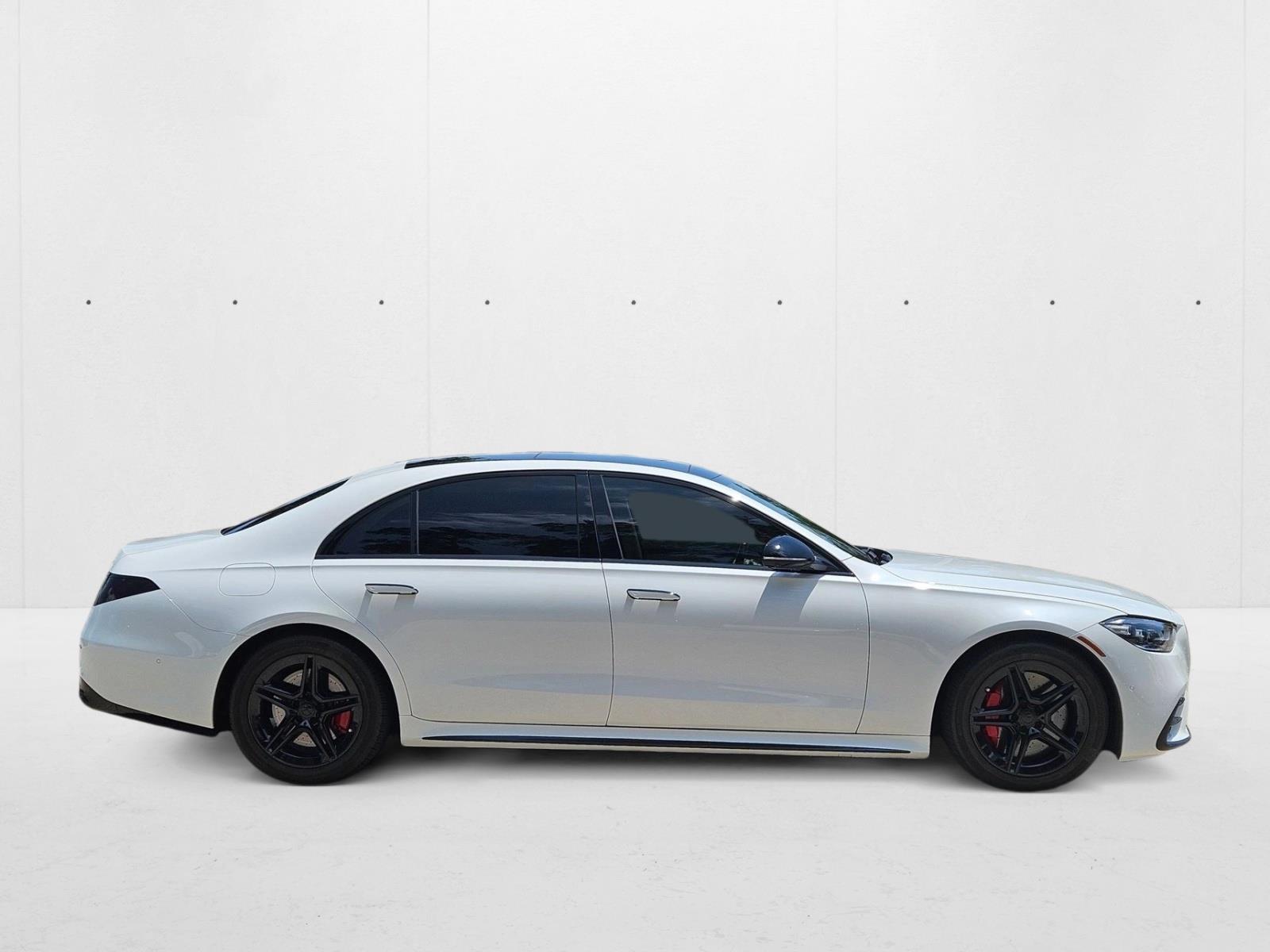 2024 Mercedes Benz S 580 4MATIC photo 4