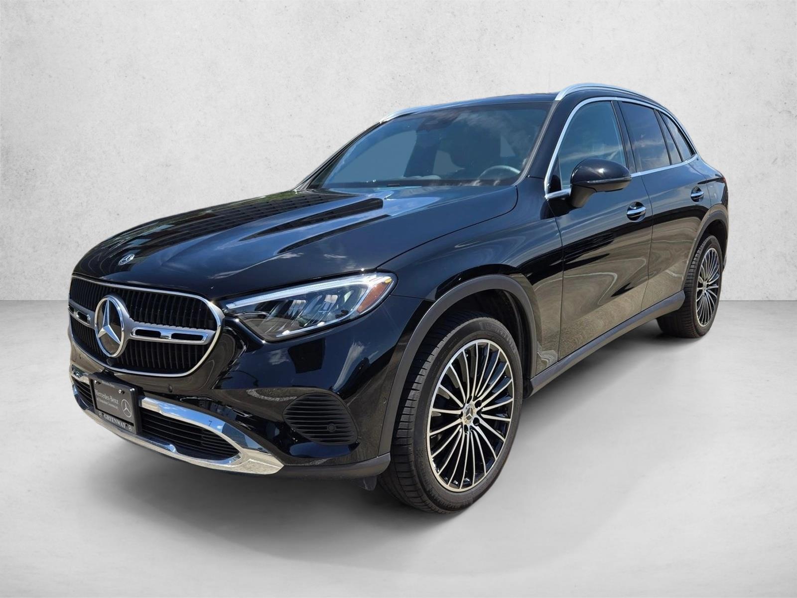 Certified Pre-Owned 2026 Mercedes-Benz GLC
