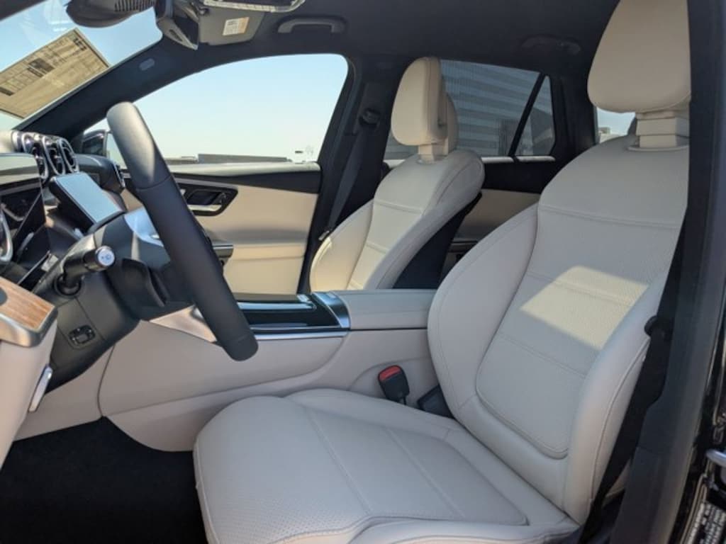 Certified 2025 Mercedes-Benz GLC SUV