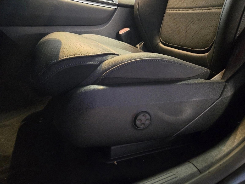 New 2026 Mercedes-Benz GLC 300 GLC 300 SUV SUV