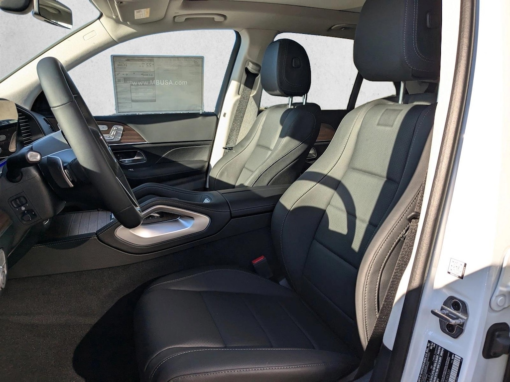 Certified 2025 Mercedes-Benz GLE 4MATIC SUV