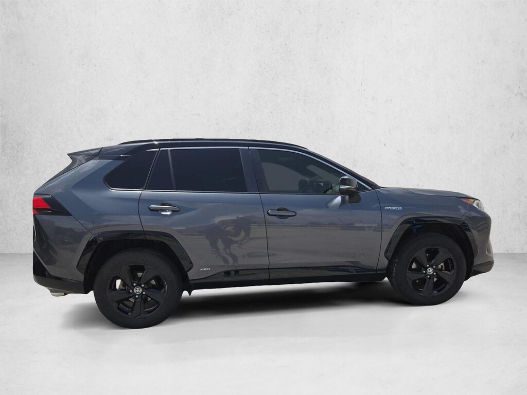 Used 2021 Toyota RAV4 XSE SUV