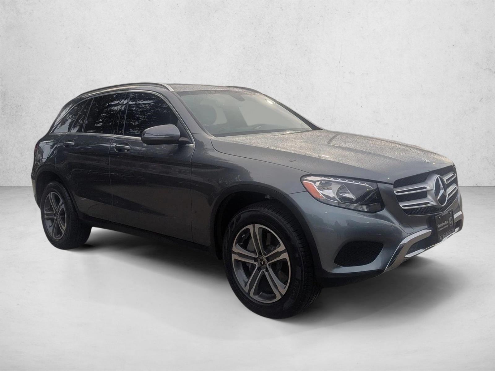 2018 Mercedes Benz GLC 300 photo 3
