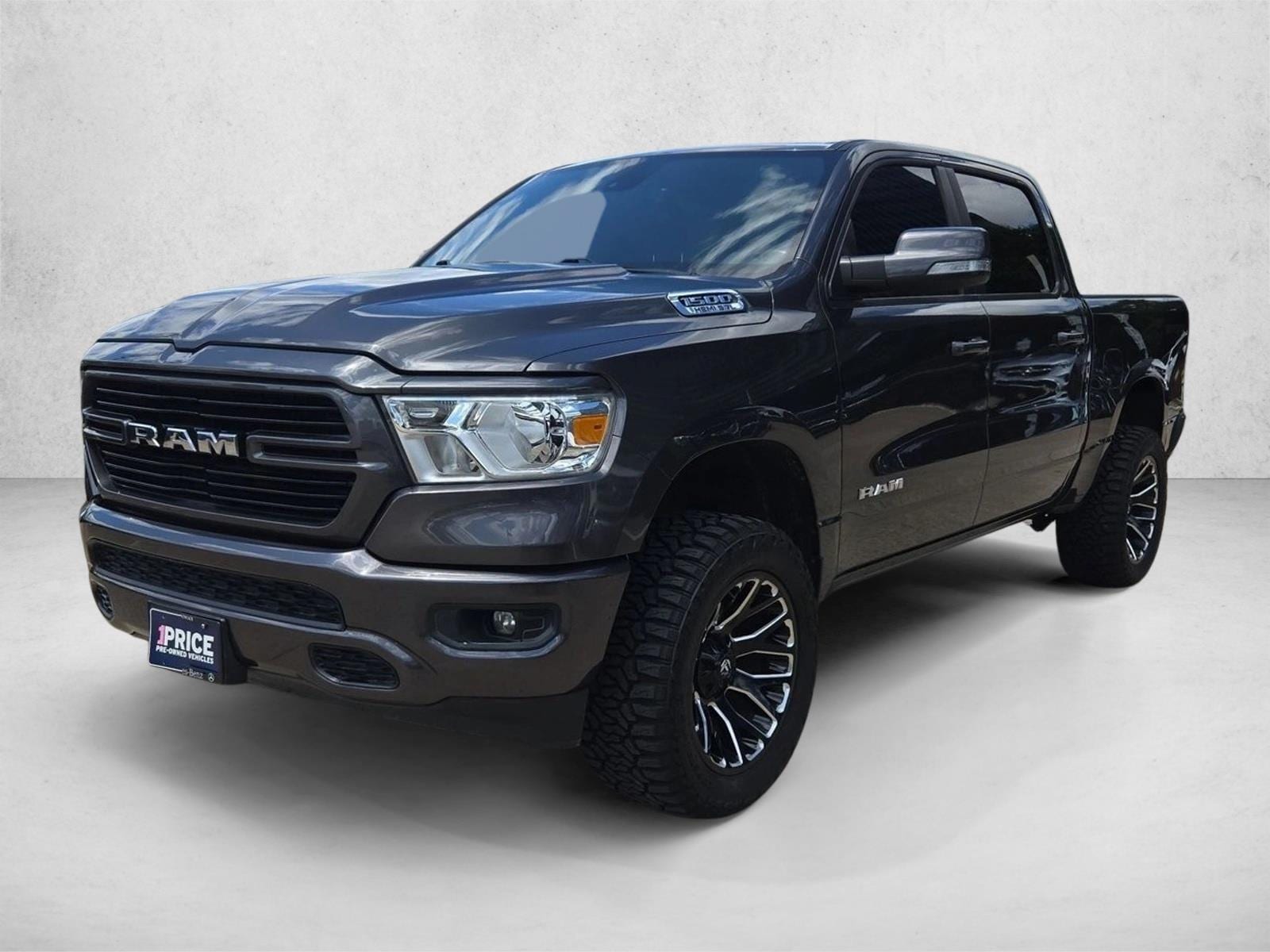 2020 RAM 1500 Big Horn/Lone Star Crew Cab 5'7's photo
