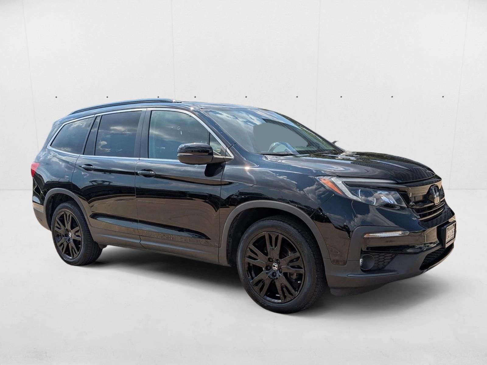 2022 Honda Pilot Special Edition photo 2