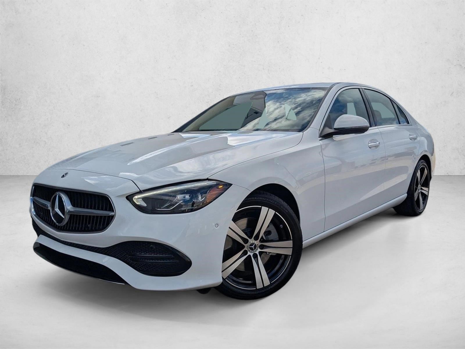 2025 Mercedes-Benz C-Class Sedan C 300's photo