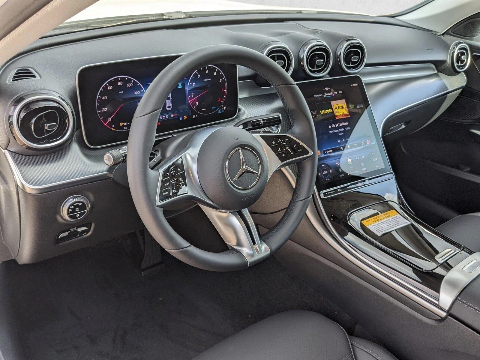 2025 Mercedes Benz C 300 photo 4