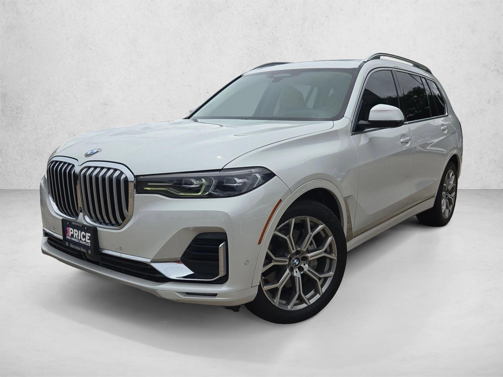 2019 BMW X7 xDrive50i's photo