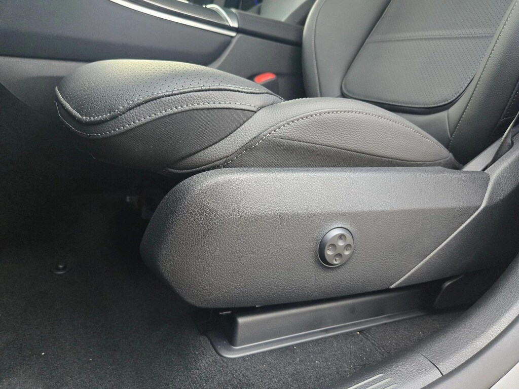 Certified 2026 Mercedes-Benz GLC SUV