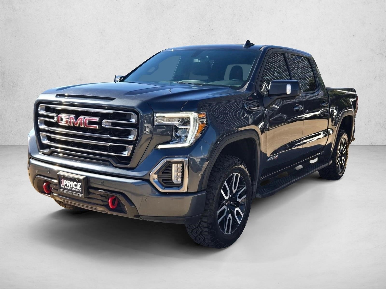 2021 GMC Sierra 1500 SLT's photo
