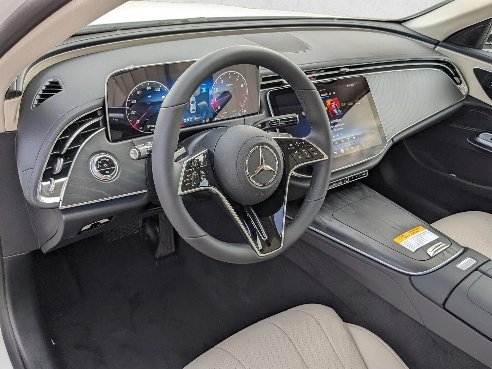 2025 Mercedes Benz E 350 Sedan photo 4