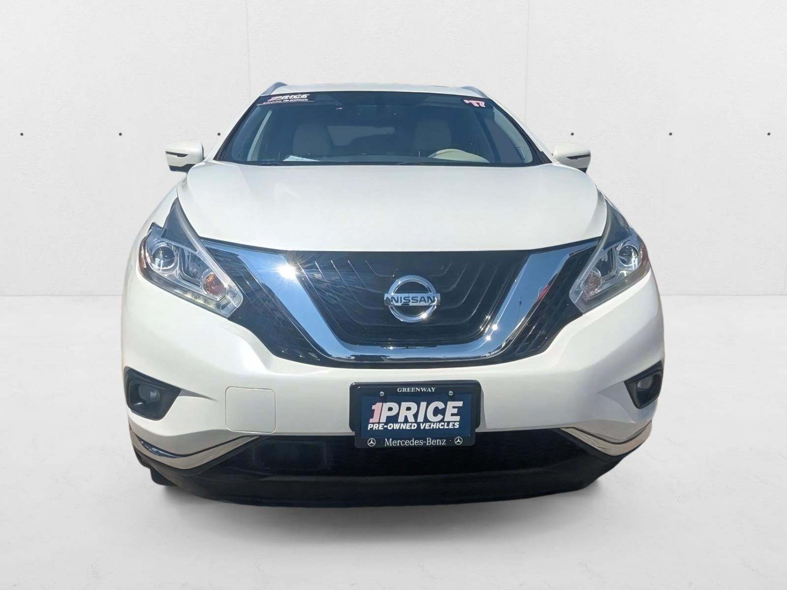 2017 Nissan Murano Platinum photo 2
