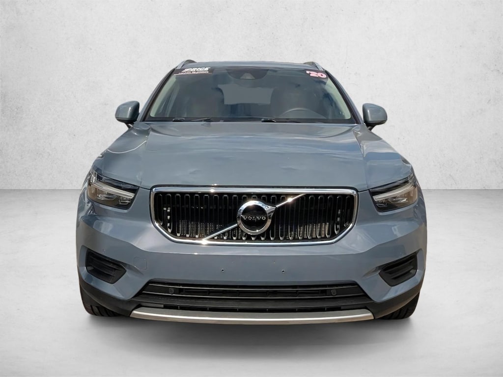 Used 2020 Volvo XC40 T5 Momentum SUV
