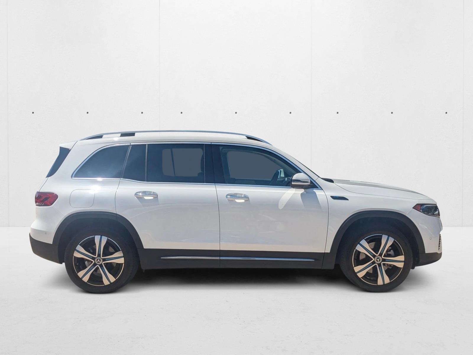 2023 Mercedes Benz EQB 250+ photo 4