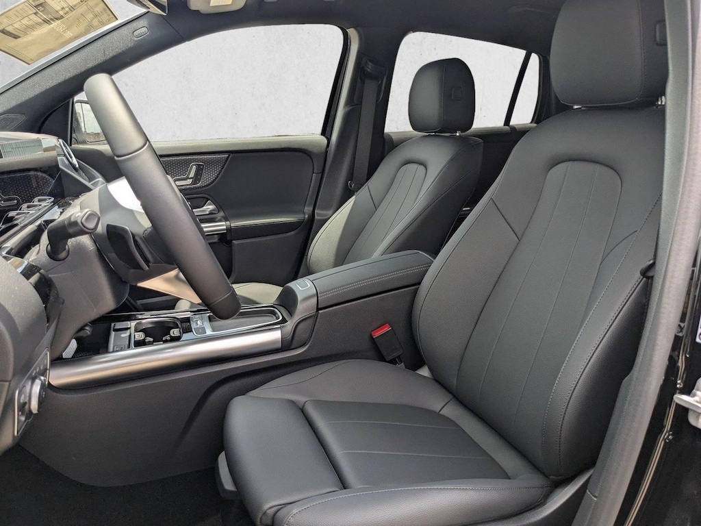 Certified 2025 Mercedes-Benz GLA SUV