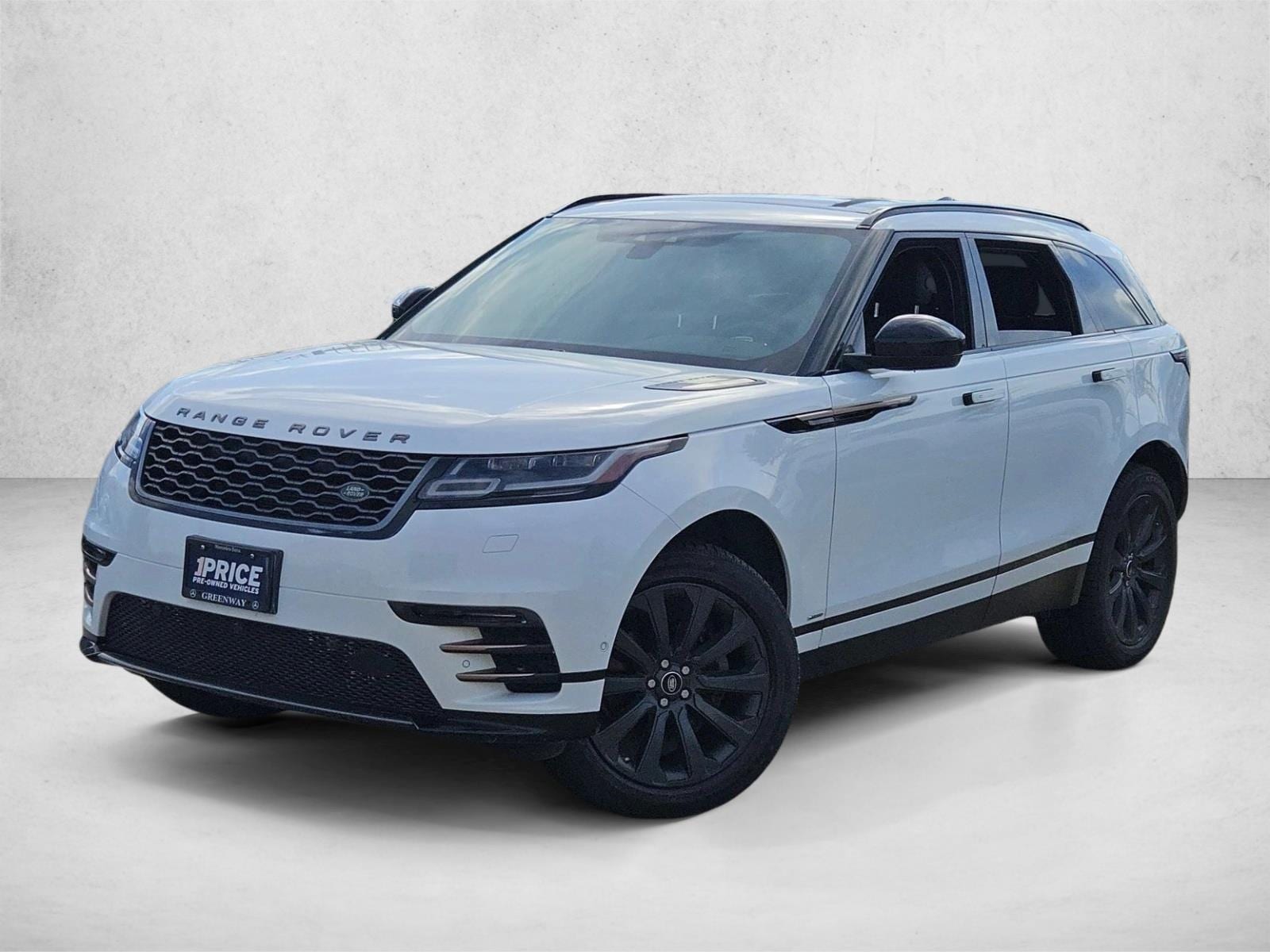 Used 2019 Land Rover Range Rover Velar P250 SE R-Dynamic