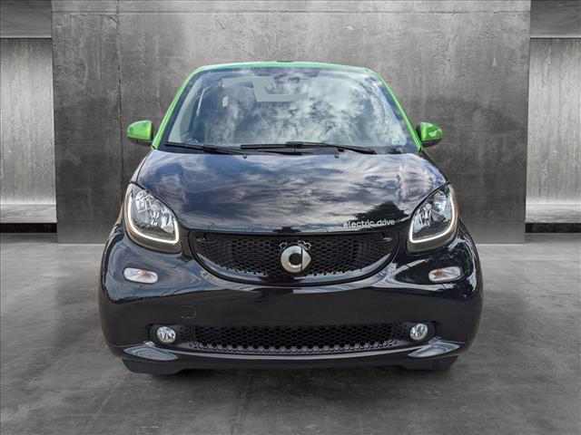 Used 2018 smart fortwo prime with VIN WMEFK9BA7JK241981 for sale in Houston, TX