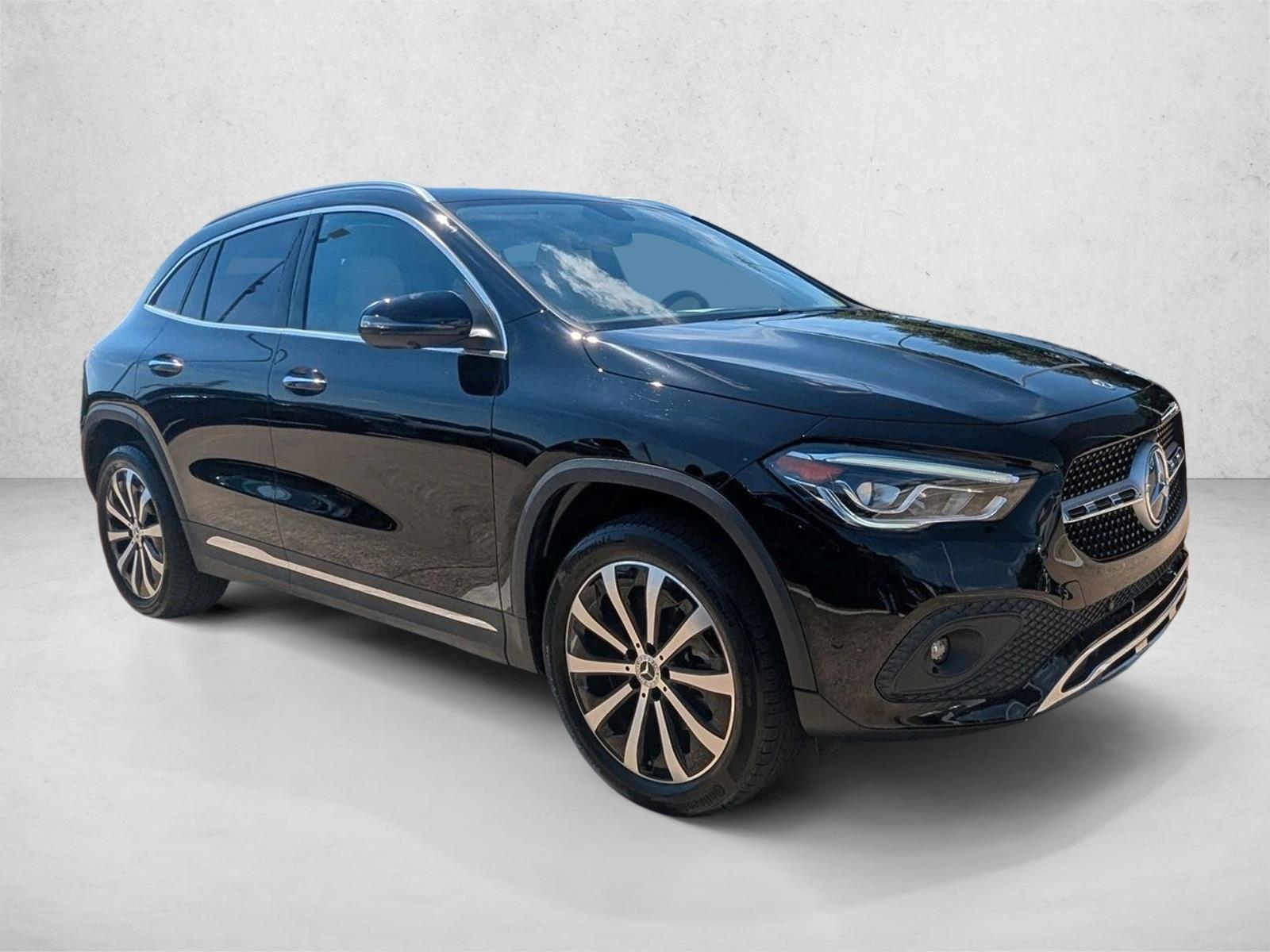 2022 Mercedes Benz GLA 250 photo 3