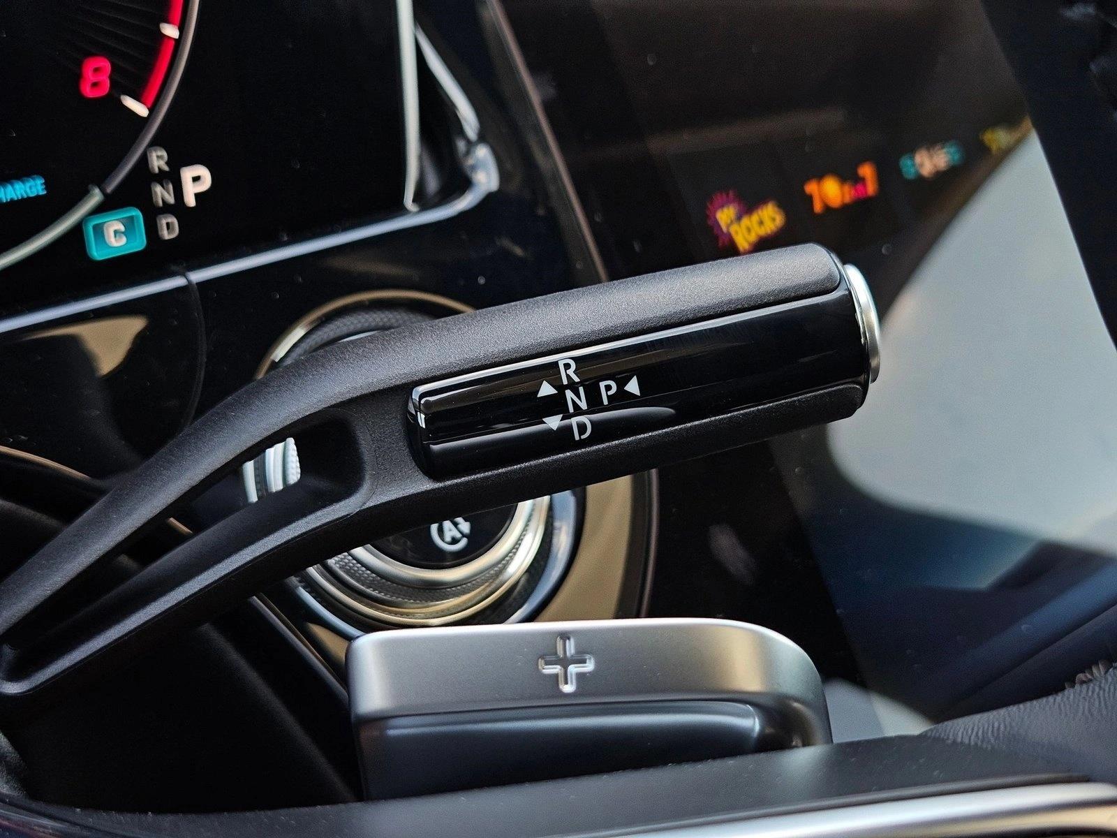 2026 Mercedes-Benz E-Class E350 - Photo 18