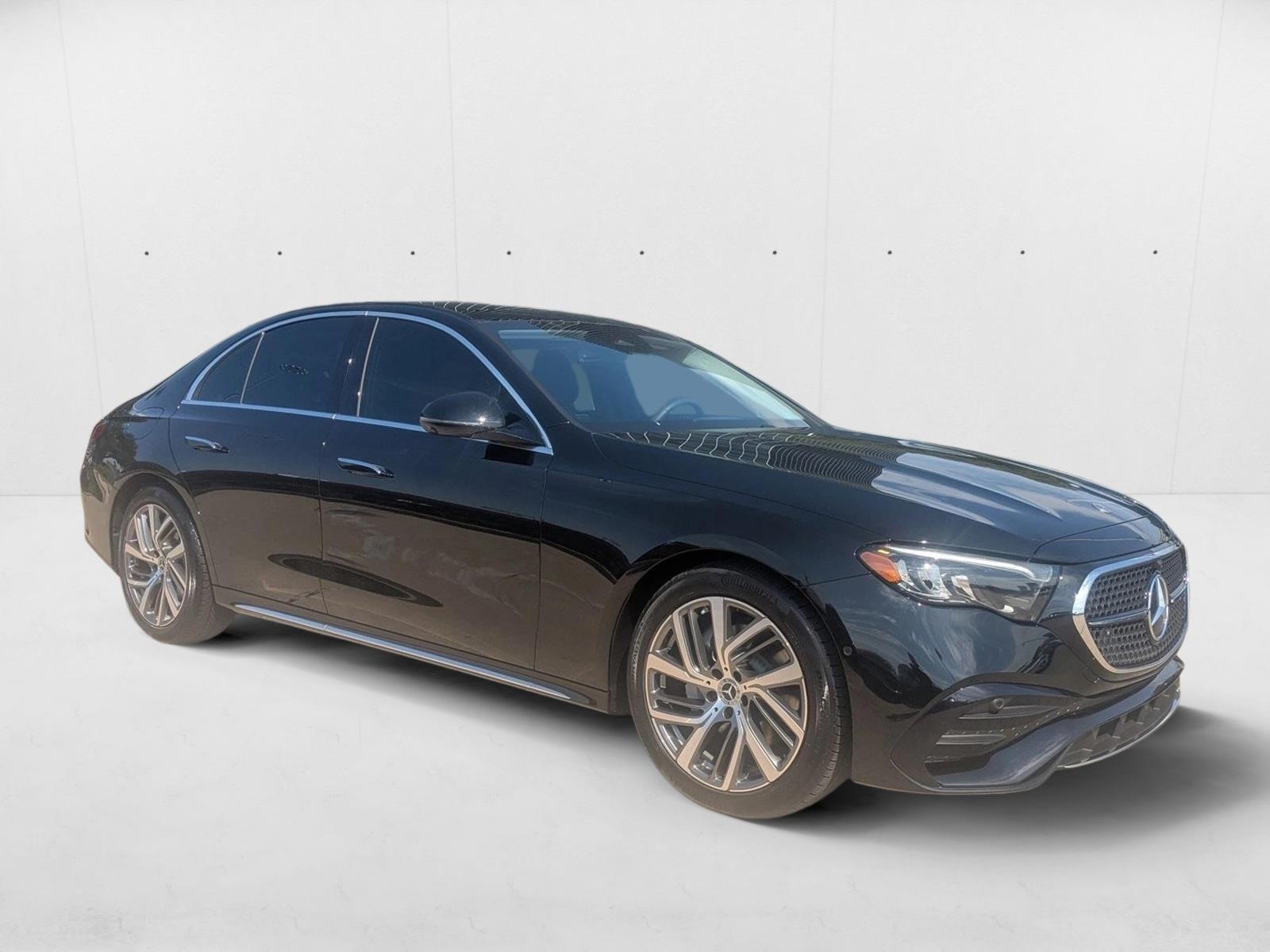 2024 Mercedes Benz E 350 4MATIC photo 3