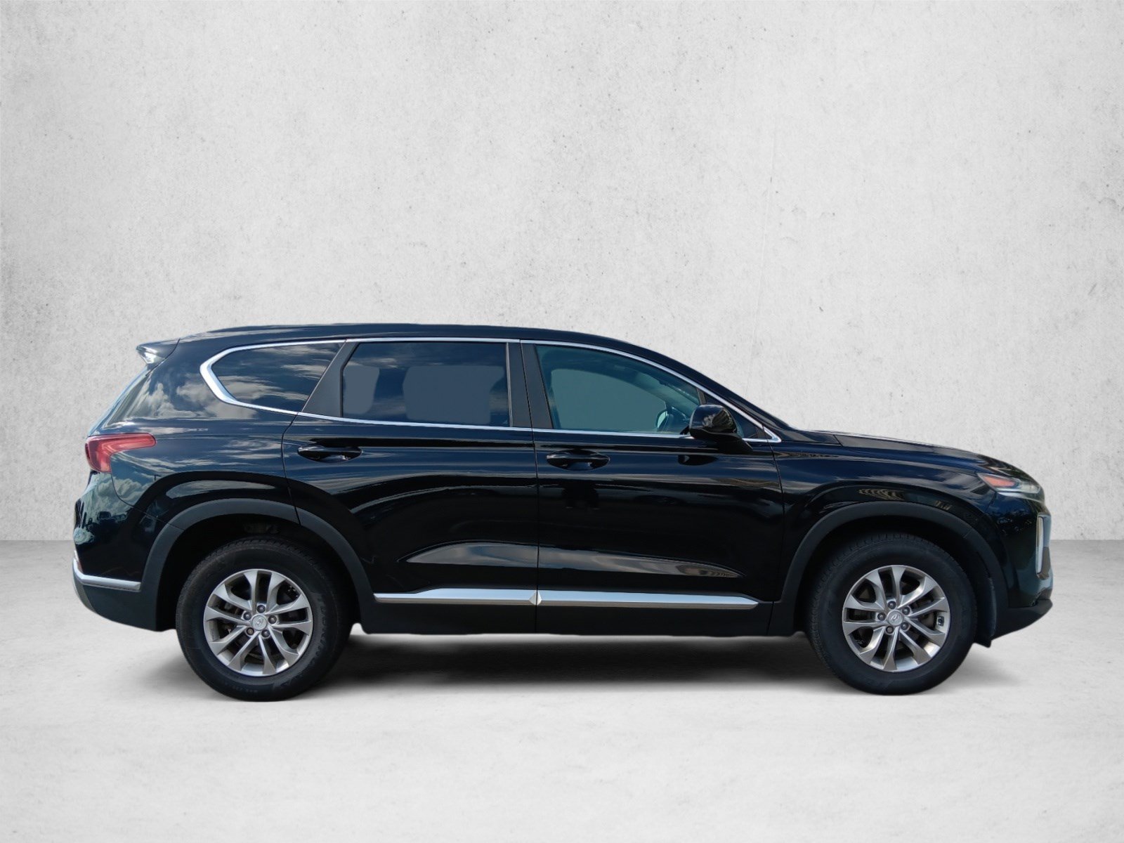 Used 2020 Hyundai Santa Fe SE 2.4 SUV