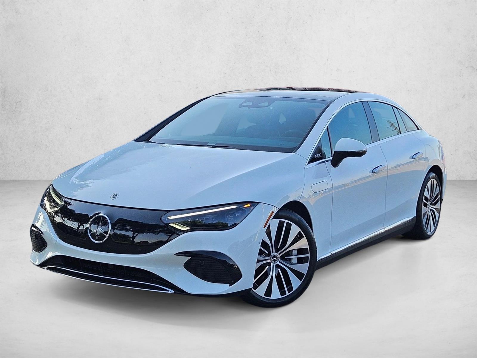 2023 Mercedes-Benz EQE EQE 350 4Matic's photo