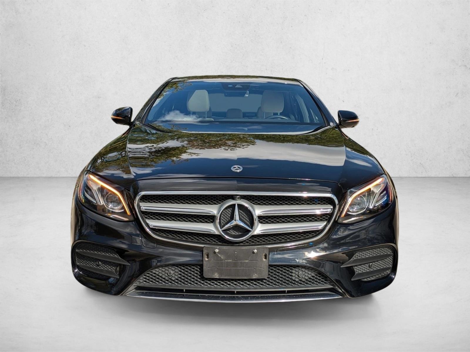 2019 Mercedes Benz E 300 Sedan photo 2