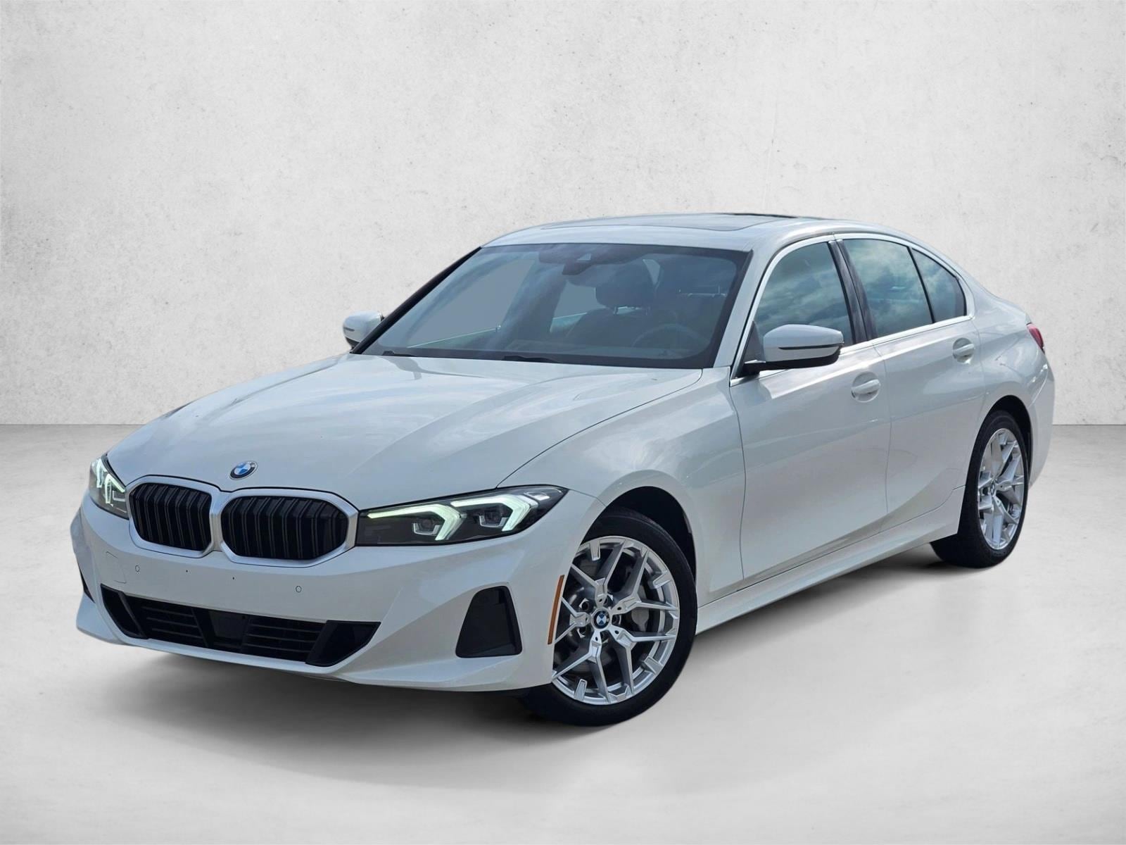 2025 BMW 3 Series 330i xDrive Sedan's photo