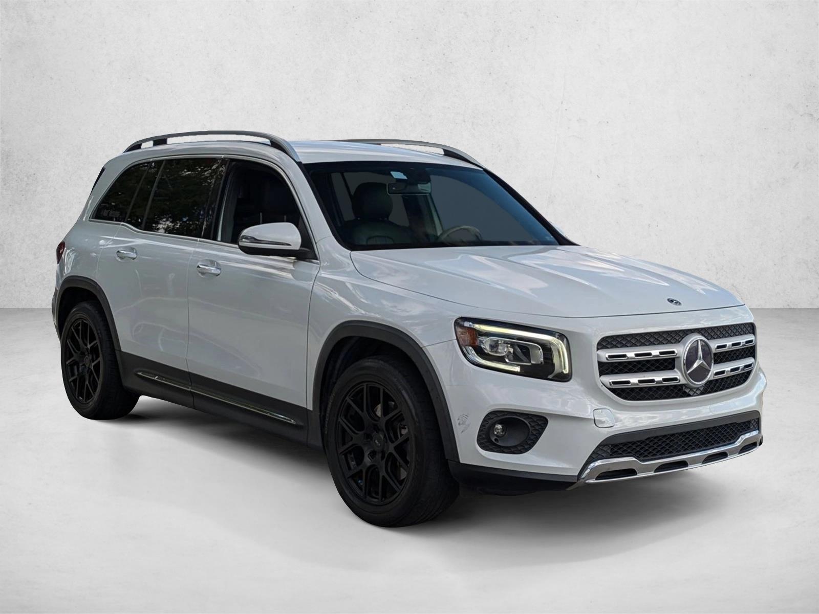 2020 Mercedes Benz GLB 250 photo 3
