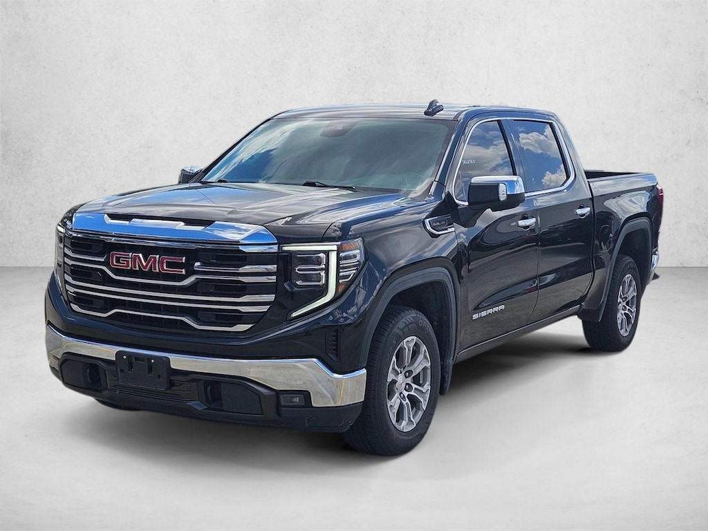 Used 2025 GMC Sierra 1500 SLT Truck Crew Cab