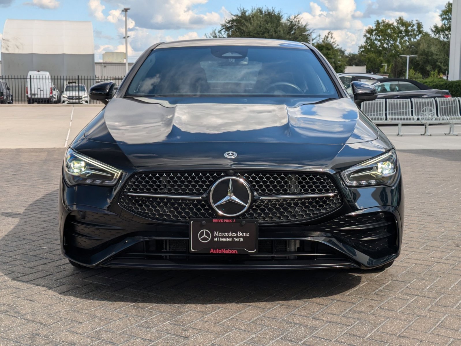 2025 Mercedes Benz CLA 250 4MATIC photo 2