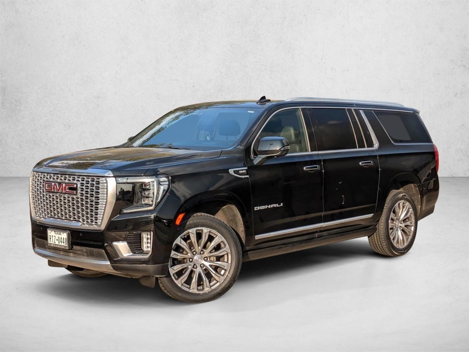 2022 GMC Yukon XL Denali's photo