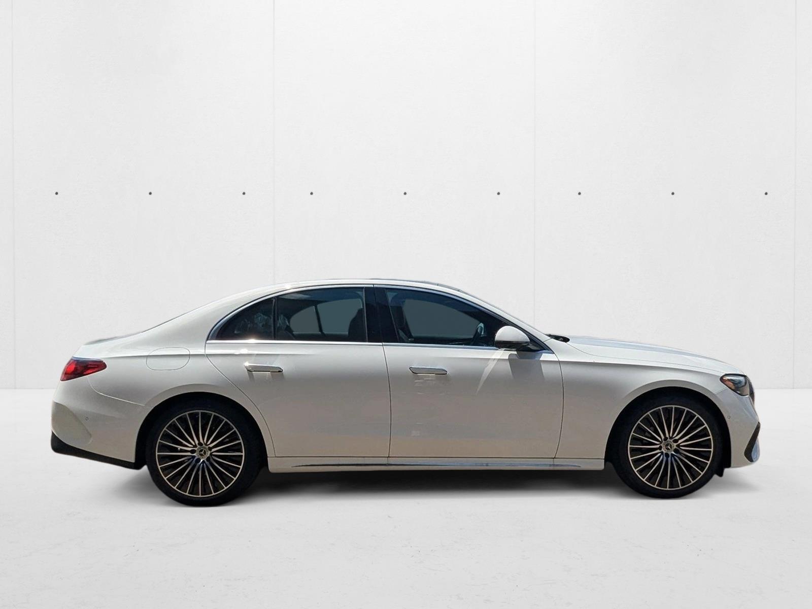 2026 Mercedes Benz E 350 Sedan photo 4