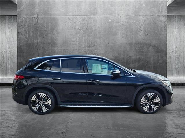 2025 Mercedes Benz EQE-Class SUV photo 4