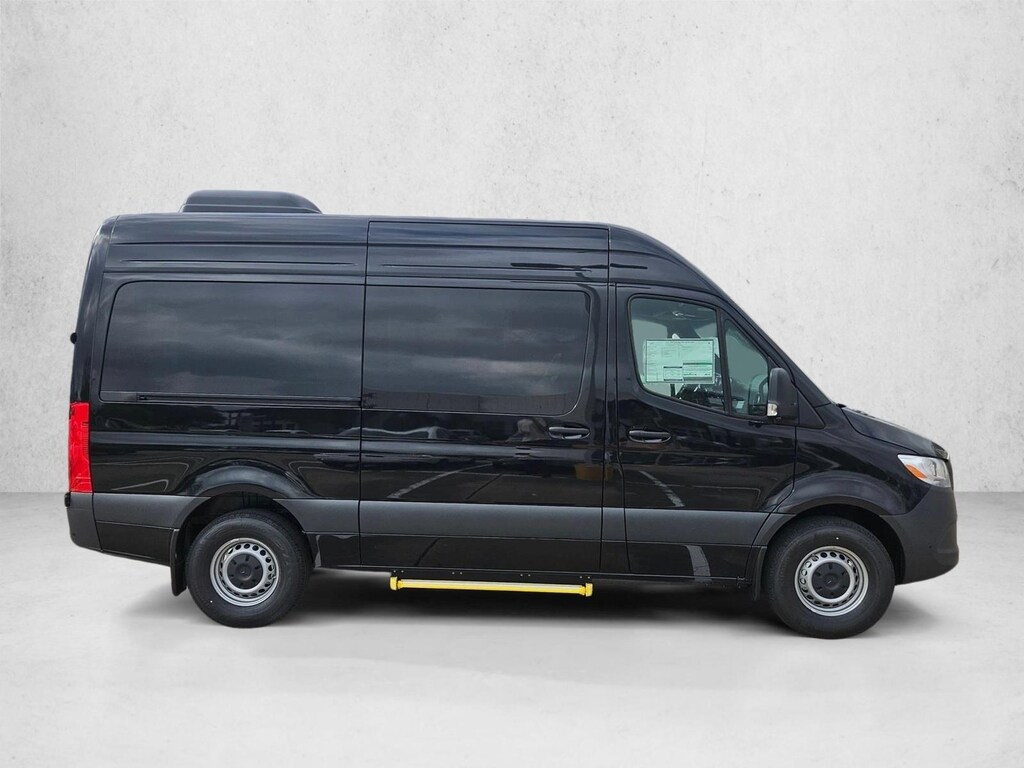 New 2026 Mercedes-Benz Sprinter Passenger Van 2500 Standard Roof I4 Diesel HO 144" RWD Van Passenger Van