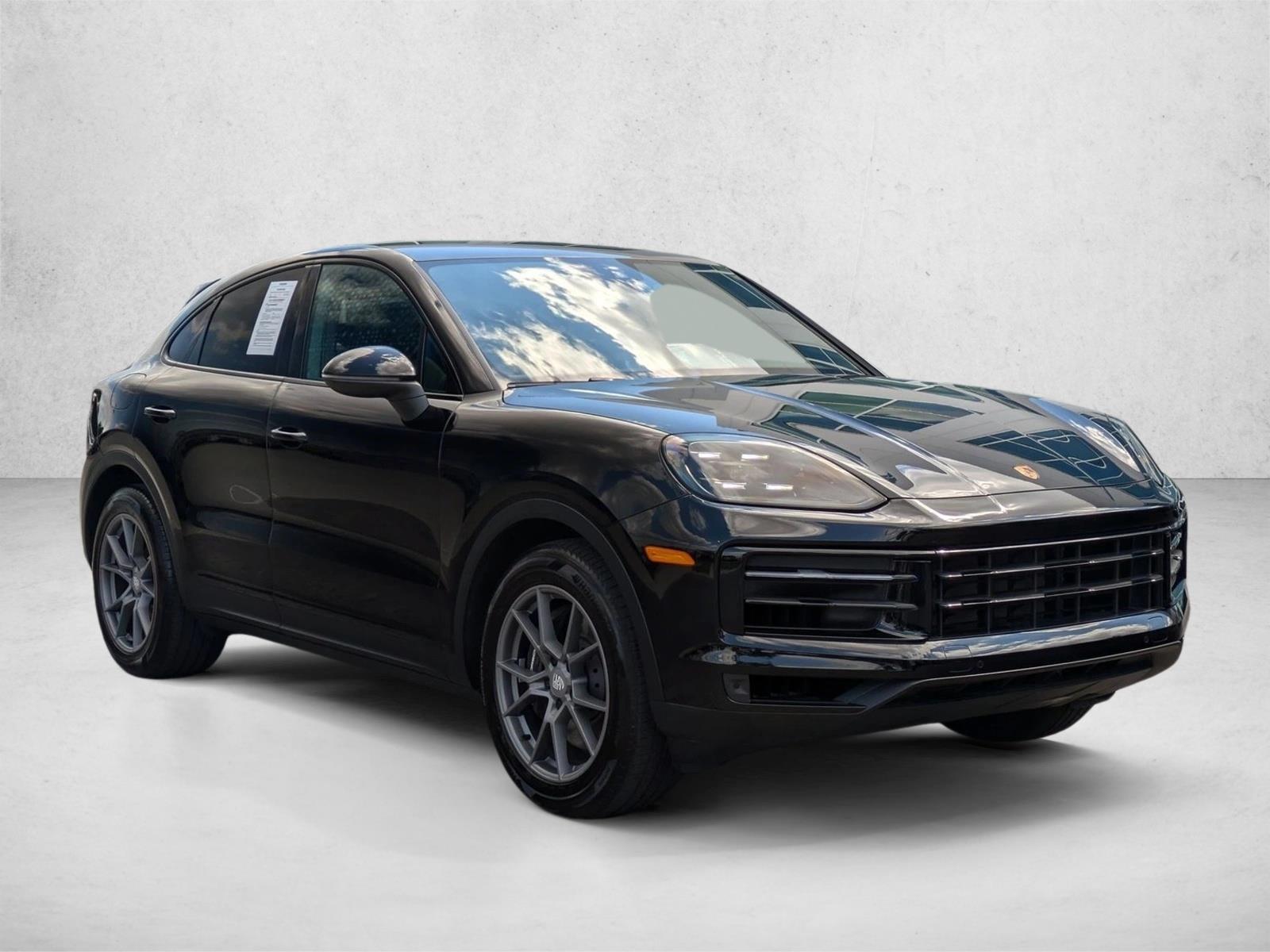 2024 Porsche Cayenne Coupe photo 2