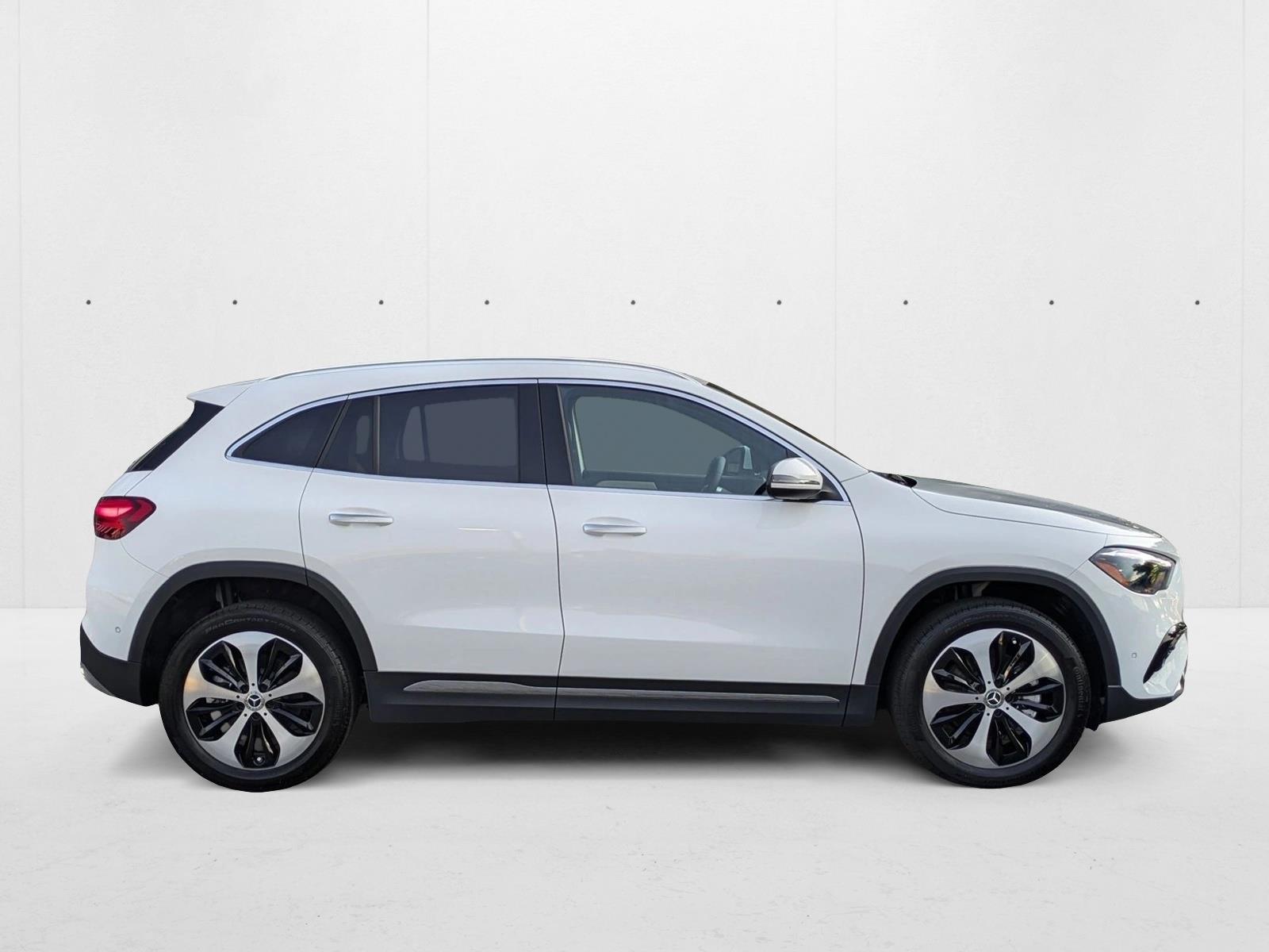 2024 Mercedes Benz GLA 250 photo 4