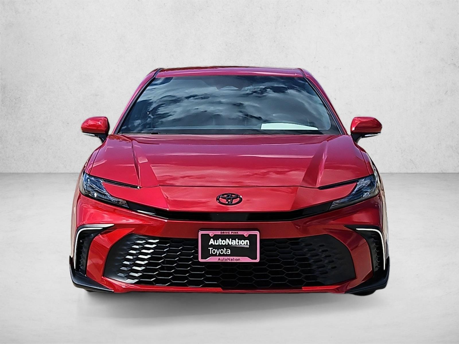 2025 Toyota Camry SE photo 3