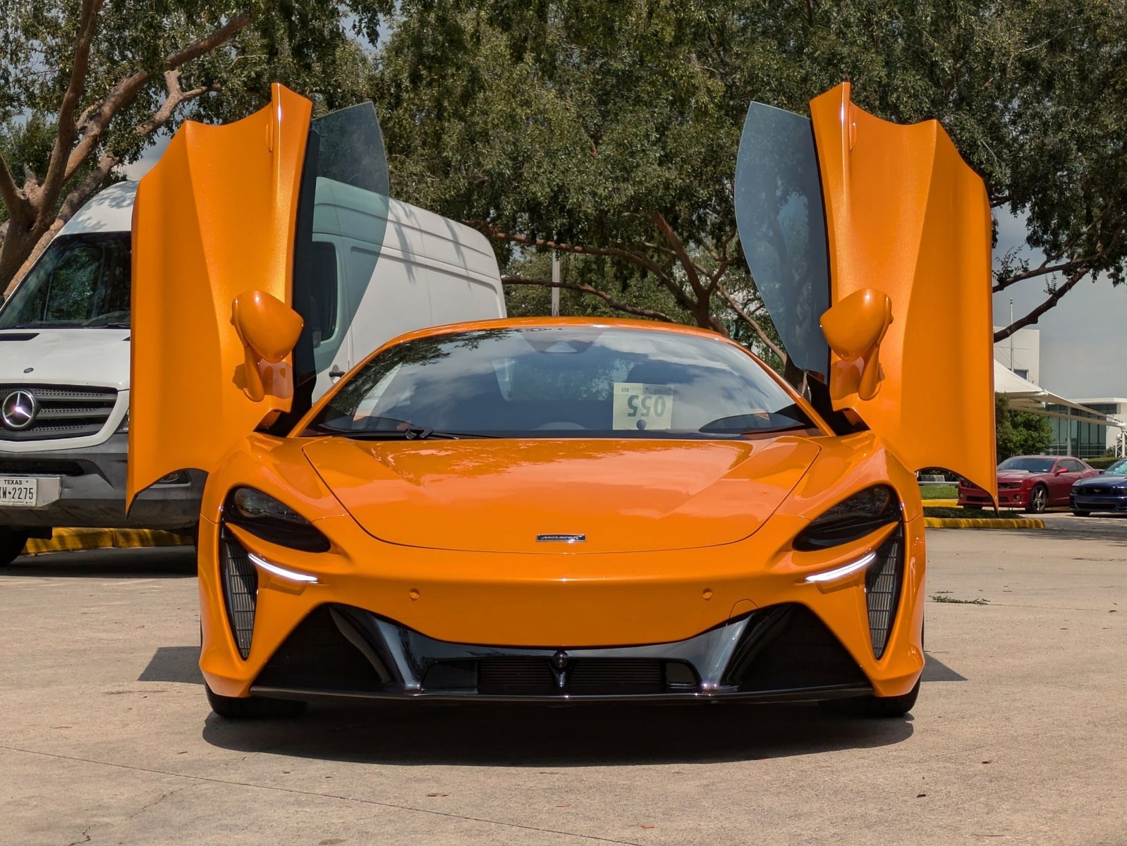 2023 Mclaren ARTURA photo 3
