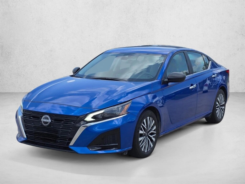 2025 Nissan Altima