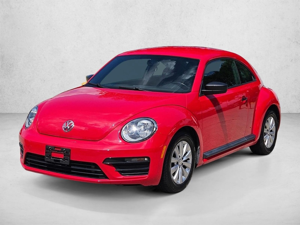 Used 2018 Volkswagen Beetle 2.0T S Hatchback