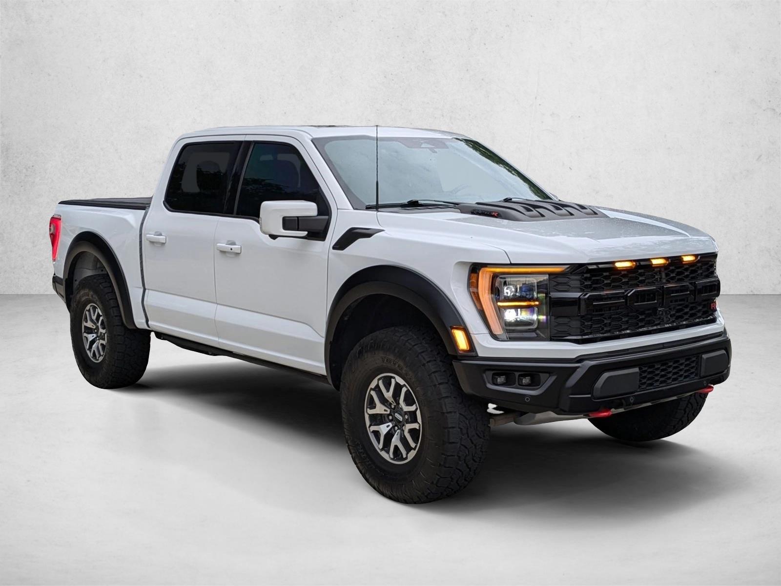 2023 Ford F-150 Raptor photo 3
