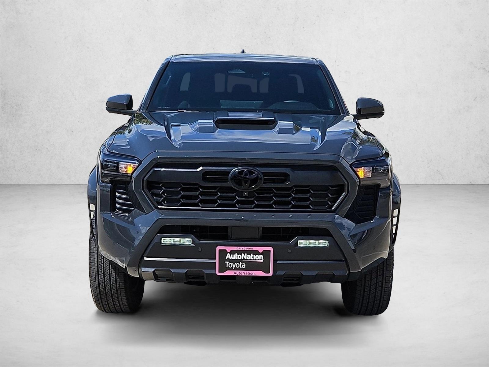 2025 Toyota Tacoma TRD Sport photo 3