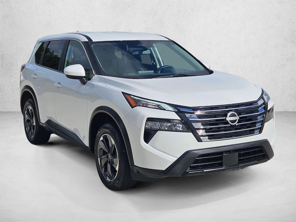 Used 2024 Nissan Rogue SV SUV